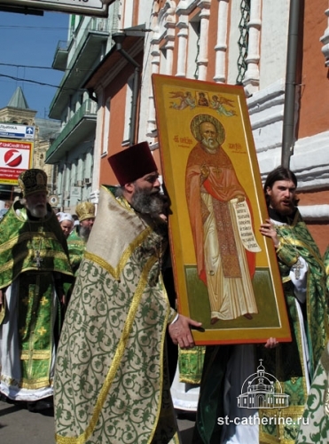 Картинки по запросу мо­щи пре­по­доб­но­го Алек­сия Ме­чё­ва на­хо­дят­ся в Москве в хра­ме свя­ти­те­ля Ни­ко­лая в Клен­ни­ках.