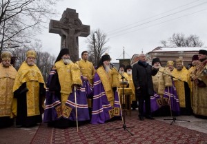 Поклонный крест в честь воссоединения РПЦ и РПЦЗ открыт в Санкт-Петербурге