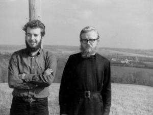 Послушник Игорь Капрал и семинарист Джон Шоу (нынешний епископ Иероним Манхэттенский), Джорданвилль 1971 г.