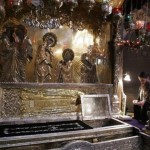Молебен у раки с мощами преподобного Сергия Радонежского