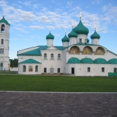 Вид Преображенского собора (1644 г.), в котором почивают мощи Св. Александра Свирского. 
