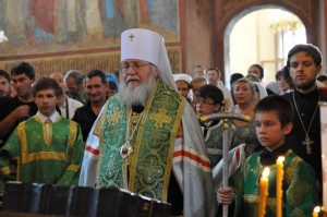 На Богослужении в храме Рождества Пресвятой Богородицы