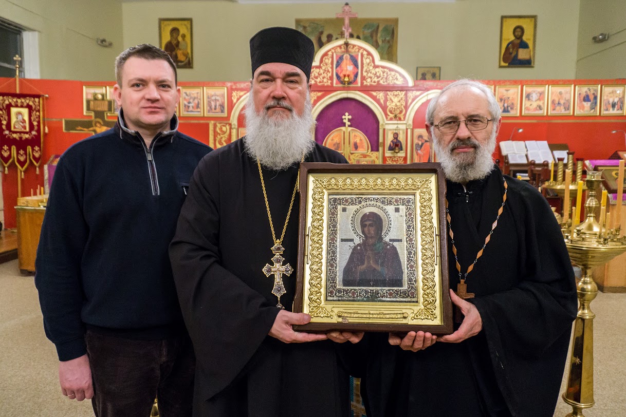 Мироточивая икона Божией Матери "Умягчение злых сердец" в нашем в храме