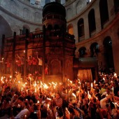 Чудо схождения благодатного огня