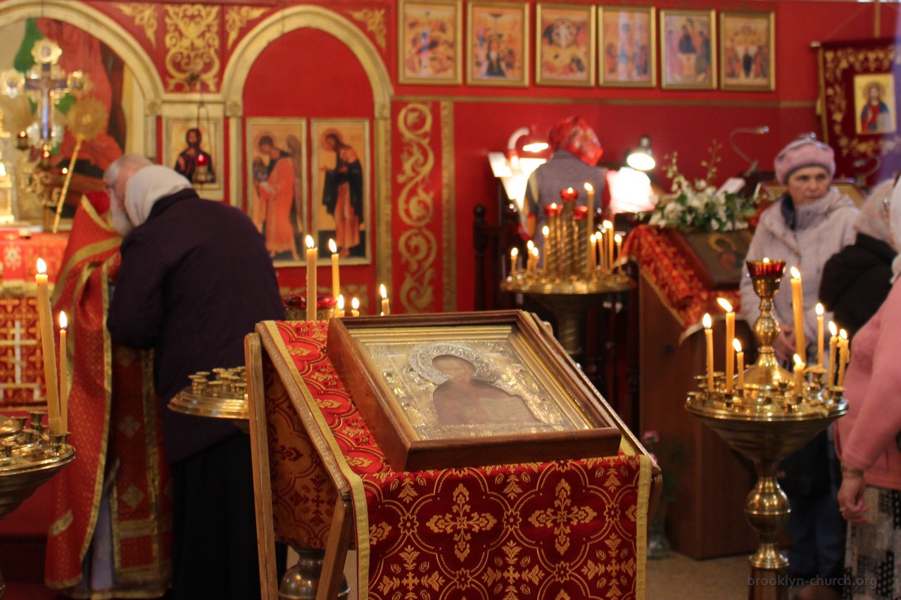 Моли Бога о нас, Святитель Николай